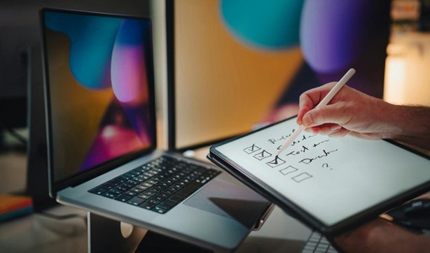 Adobe Illustrator Training